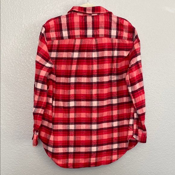 Aerie Oversized Red Flannel Button Down size Medium Red Plaid Button-Up Shirt - Picture 5 of 7